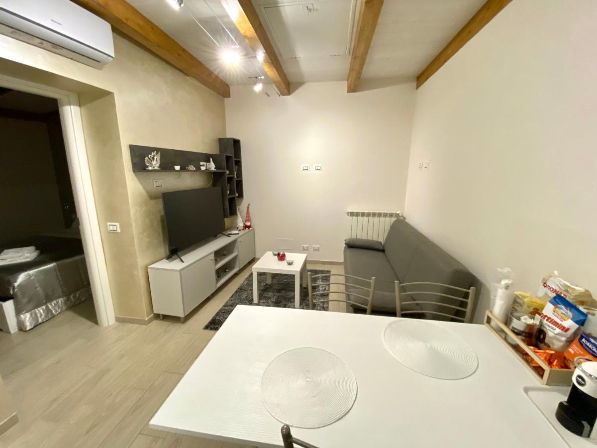La Casetta Di Anna, Terni Exterior foto